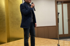 77DC6376-4D3A-47C5-A9AA-DEB177E03376