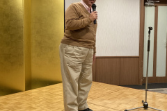 B7462FD8-76EA-4840-B70A-BBAFF422F34F