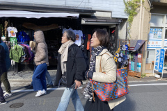 E72ABB37-ACB2-4D5C-8555-BA2B8A892639